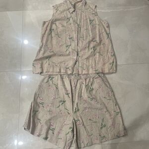 JR Bentley Plus Vintage Beige Floral Linen Shirt And Short Size 24 Set Women